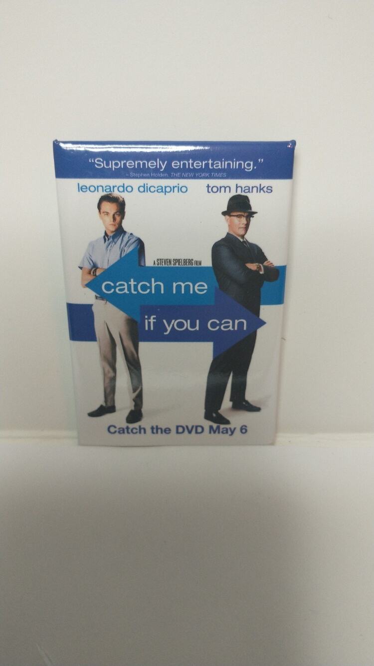 VINTAGE PROMO PINBACK BUTTON #89-039 - MOVIE - CATCH ME IF YOU CAN
